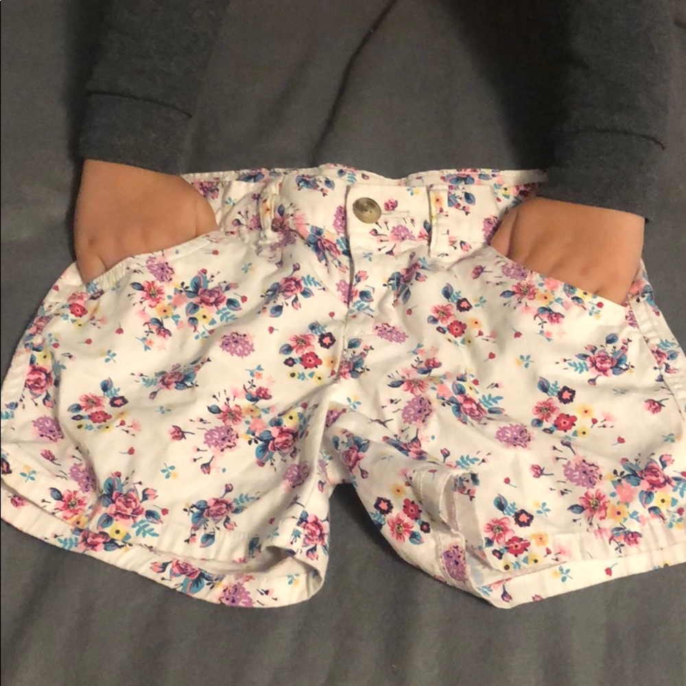 Girls floral shorts